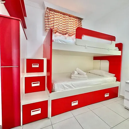 Sunshine Playa Arena Apartment